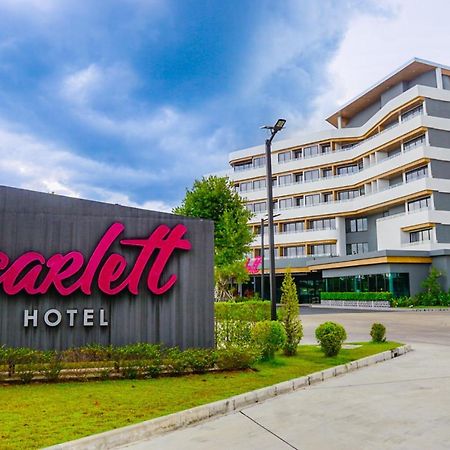 Hotel Scarlett Ban ba Ngan Екстериор снимка