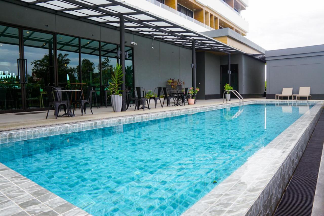 Hotel Scarlett Ban ba Ngan Екстериор снимка